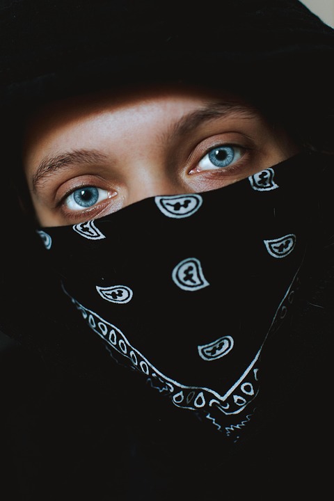 Discover the Unique Charm of Ojos Azules: A Pet Lover’s Guide